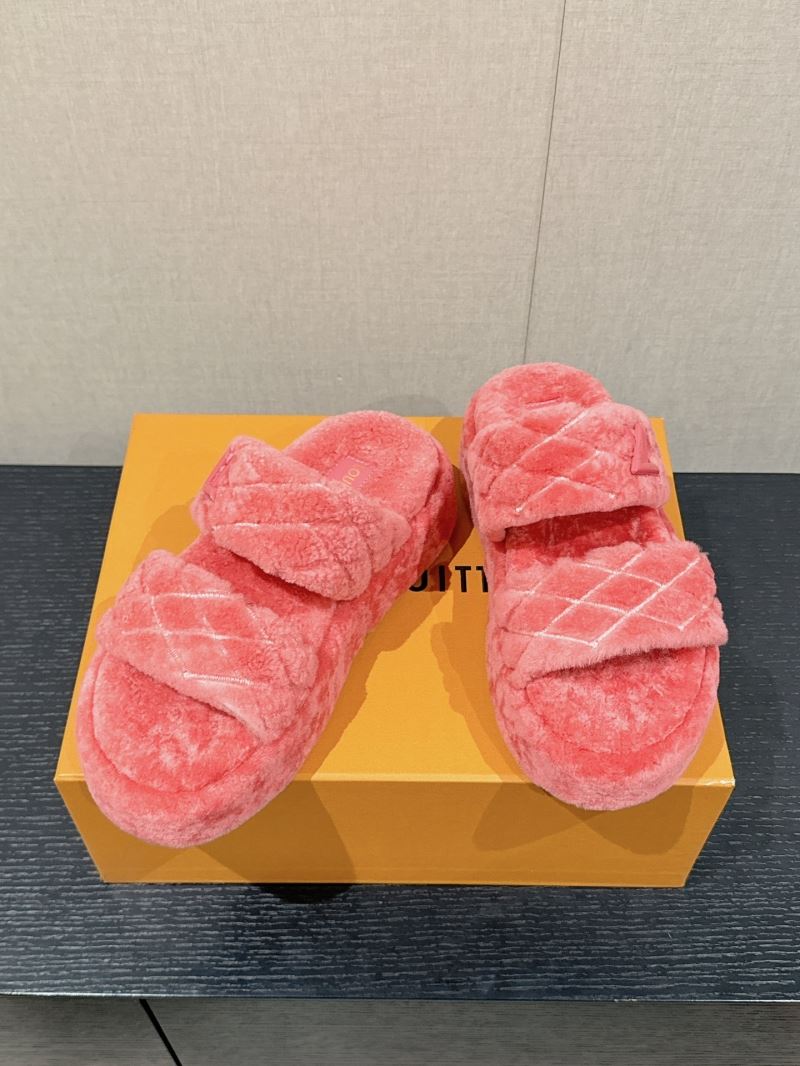 Louis Vuitton Slippers